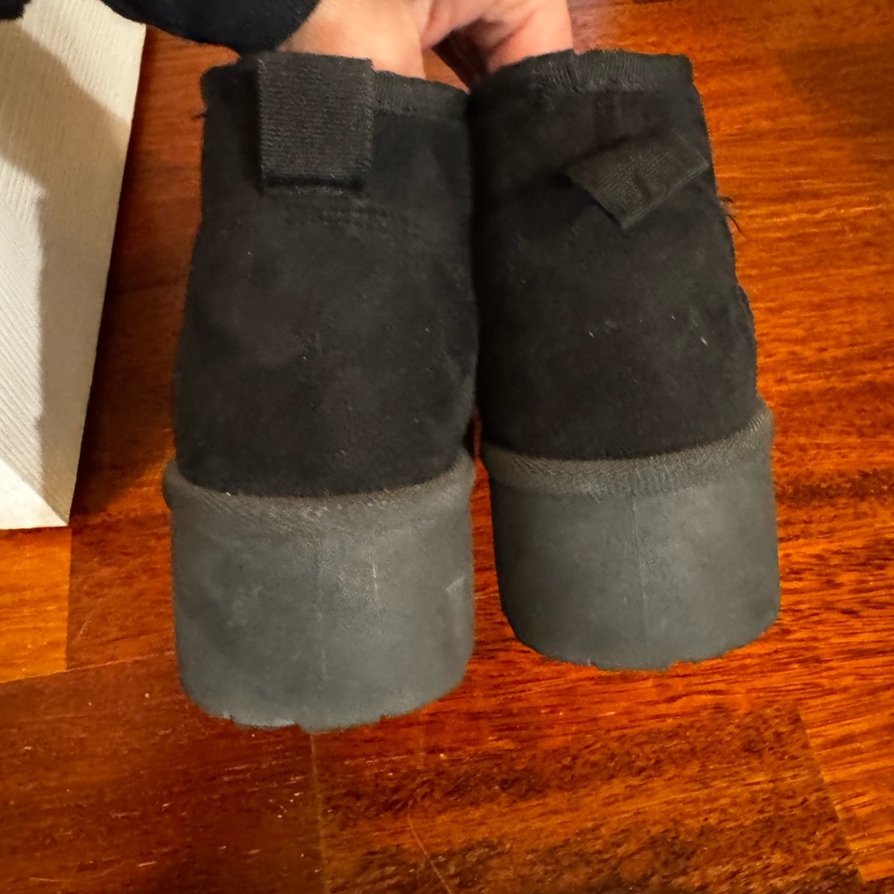 Women's Black Platform Ankle Boots - Picture 3 of 4